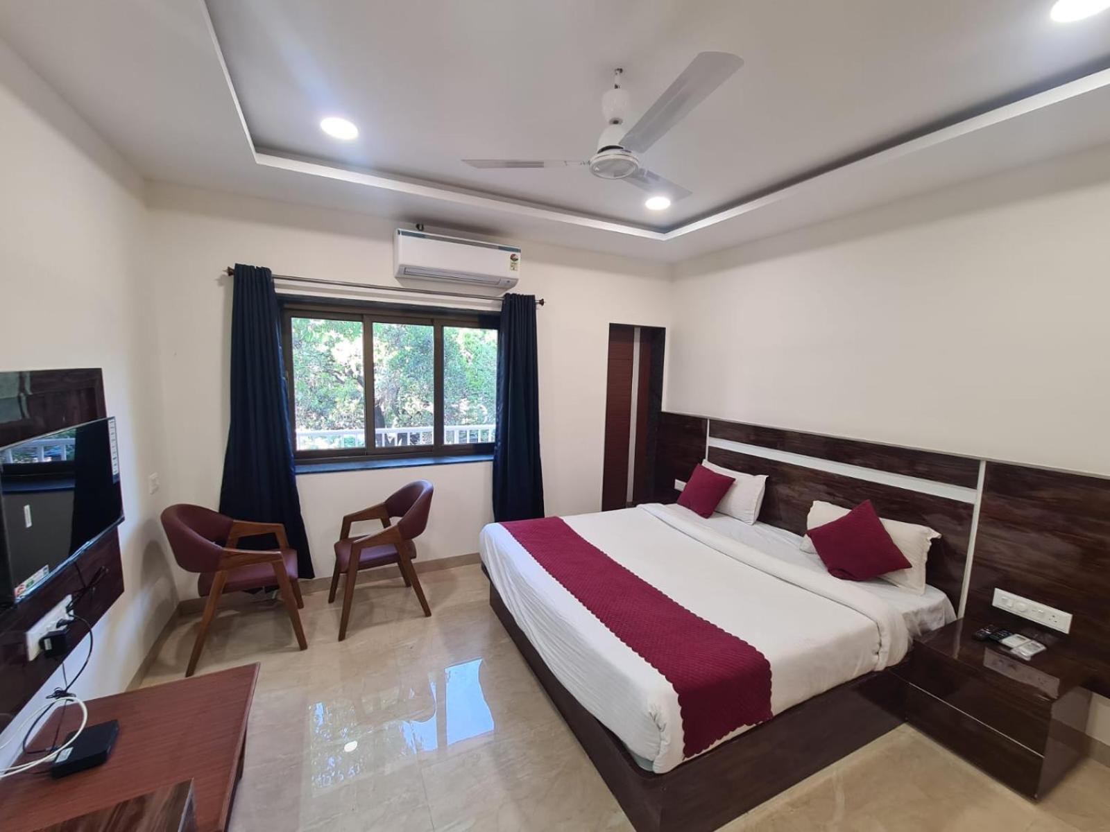 Hill View Hotel By Bil Lonavla Exterior foto