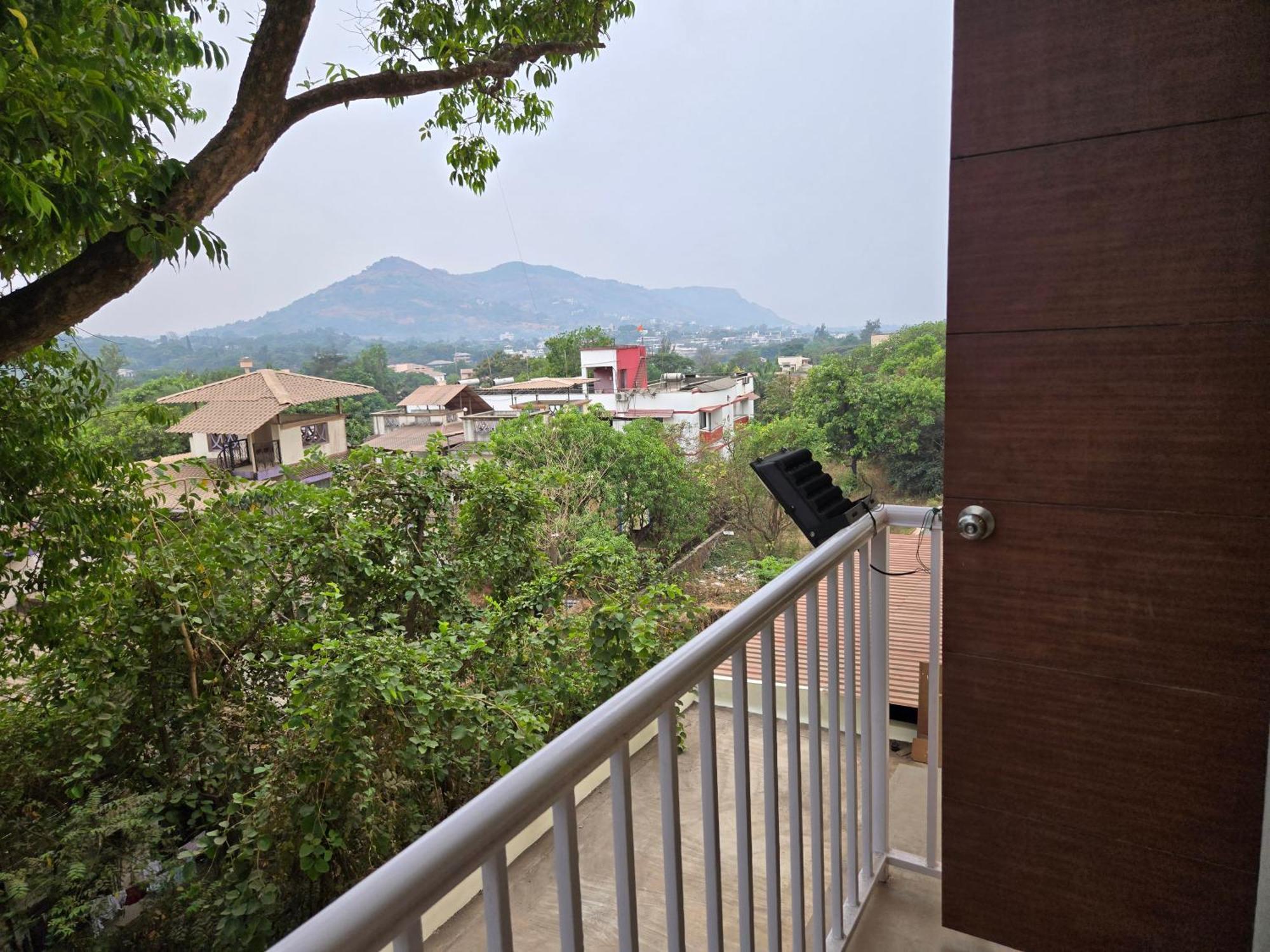 Hill View Hotel By Bil Lonavla Exterior foto
