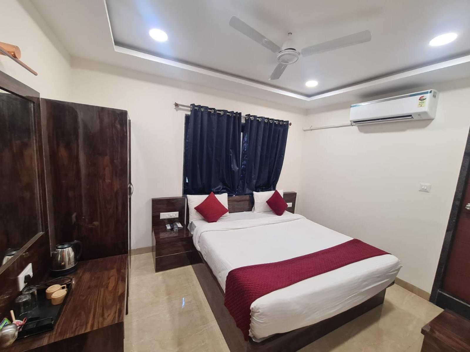 Hill View Hotel By Bil Lonavla Exterior foto